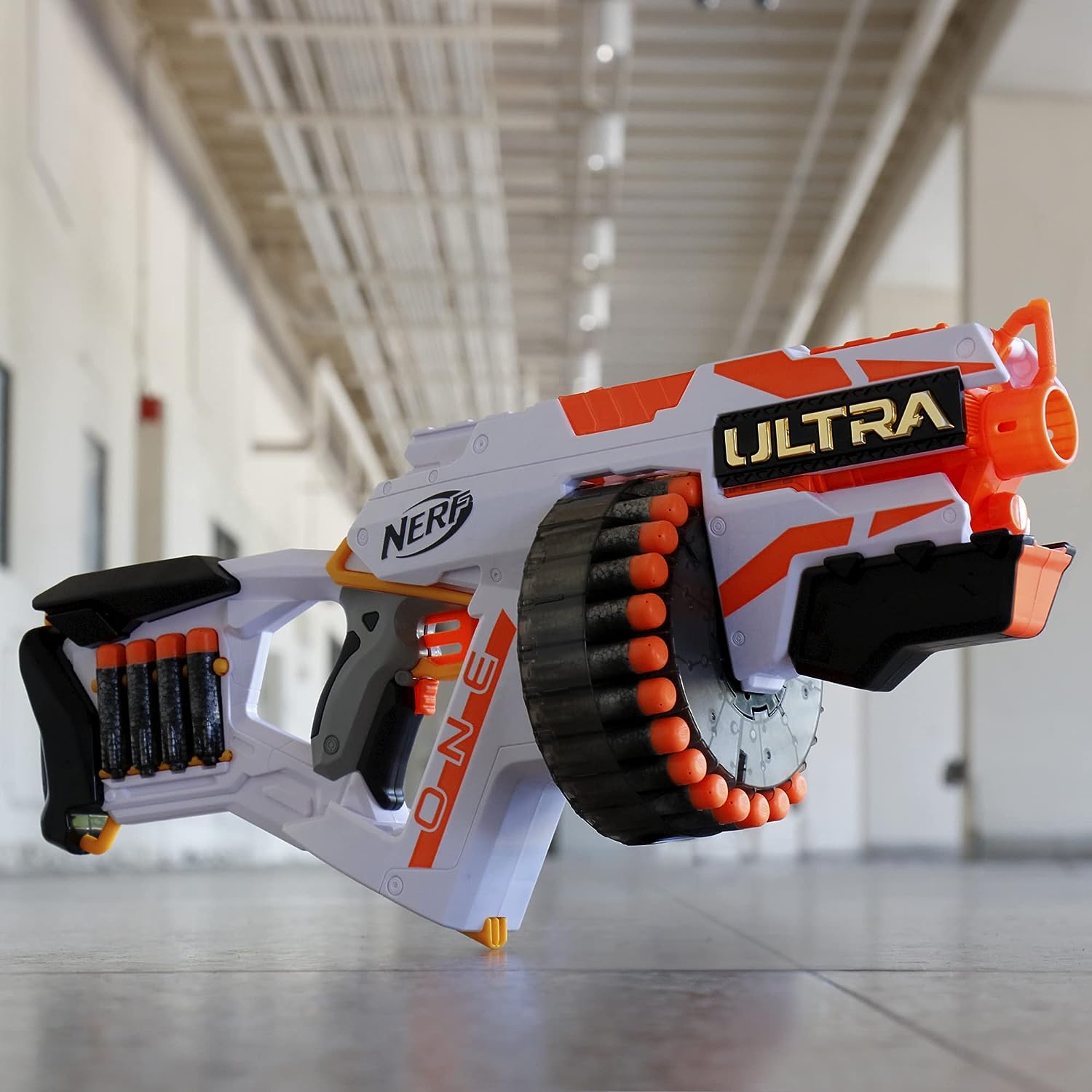 Nerf Ultra One lanzador motorizado, tambor de 25 dardos