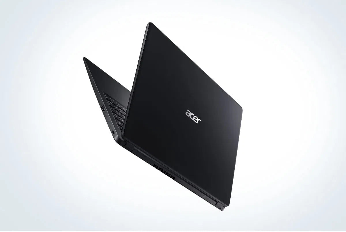 Pack notebook Acer Aspire 3 /12GB RAM/256 SSD/15.6" HD + mochila + smartband.