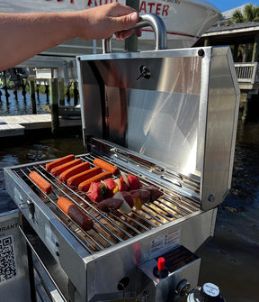 Parrilla de Bote   |   Montaje baranda, riel cuadrado