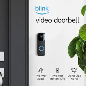 Blink Video Doorbell + sistema de 3 cámara para exteriores (3ª generación), audio bidireccional, video de alta definición, y compatible con Alexa, negro