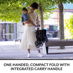 Cochecito de fibra de carbono ultraligero